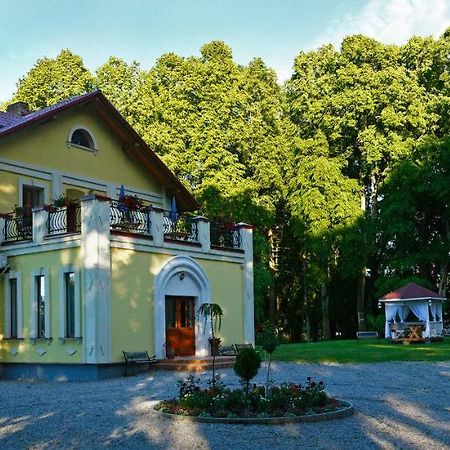 Hotel Lecu Muiza Leci Exterior foto