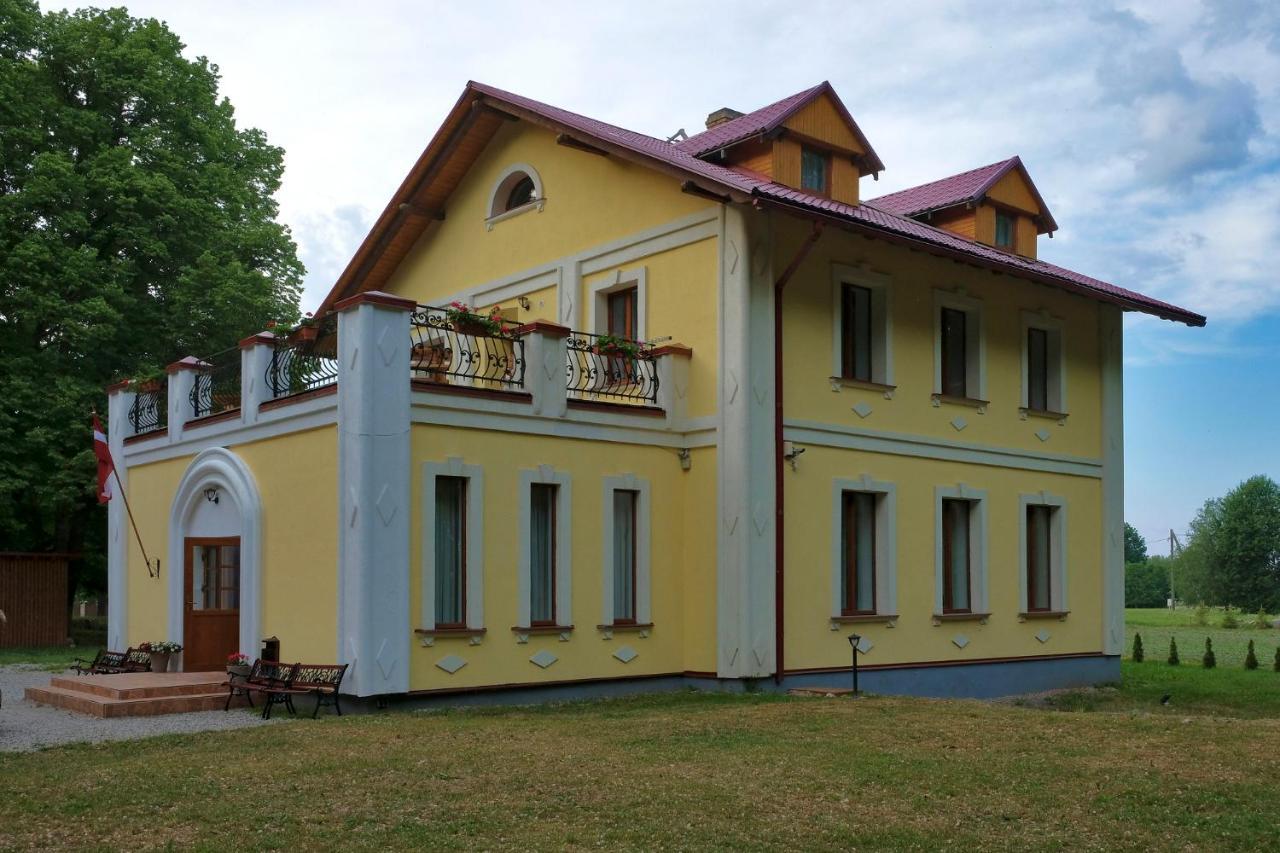 Hotel Lecu Muiza Leci Exterior foto