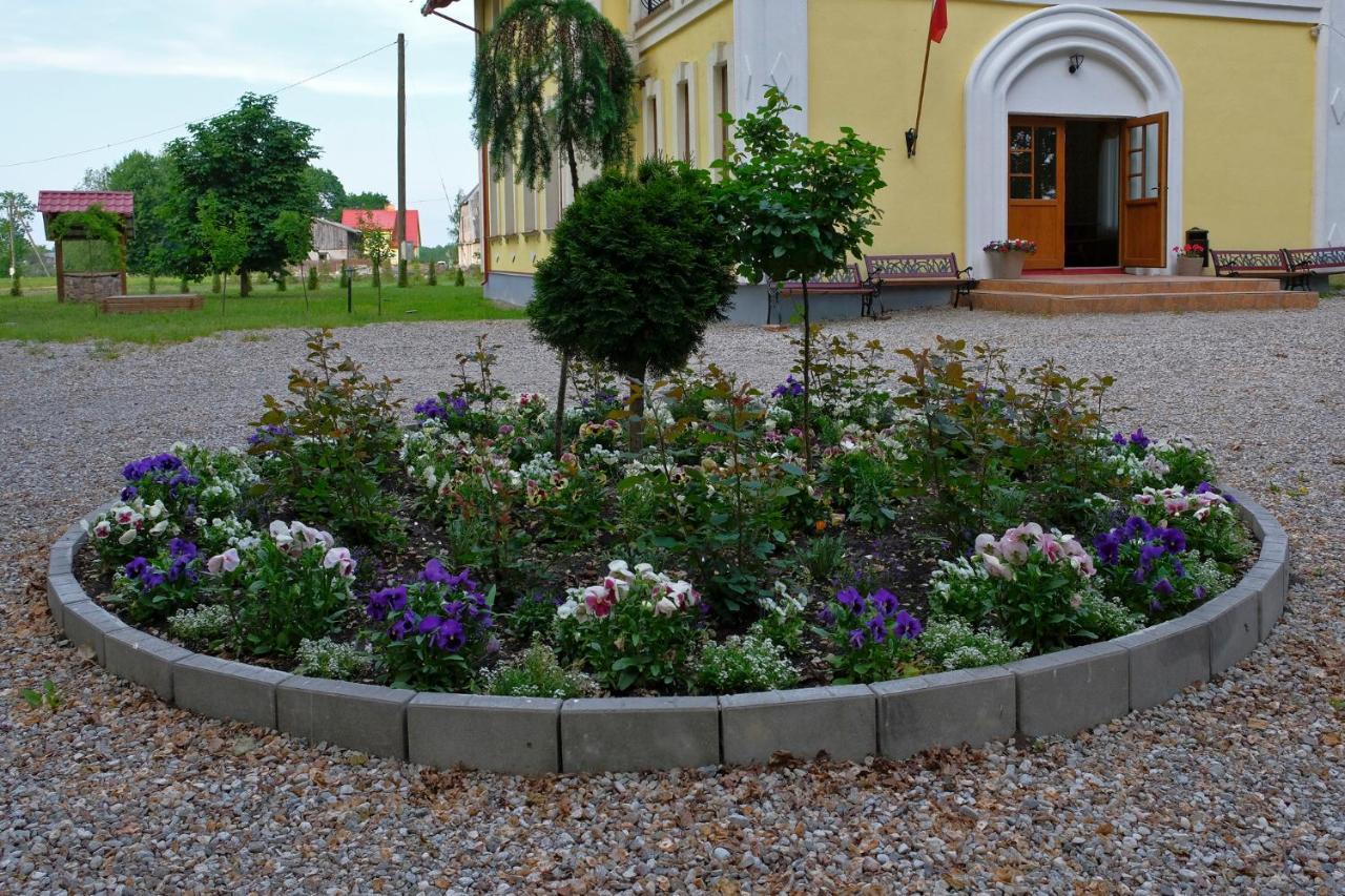 Hotel Lecu Muiza Leci Exterior foto